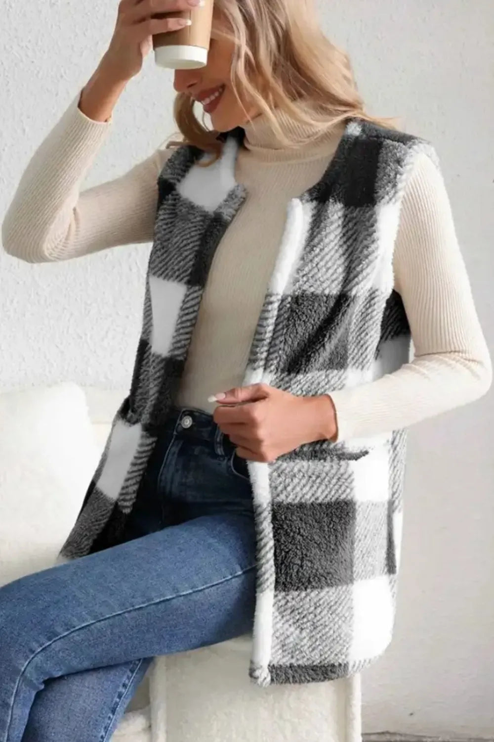 Women’s Sherpa Plaid Open-Front Vest Coat – Cozy Winter Layer