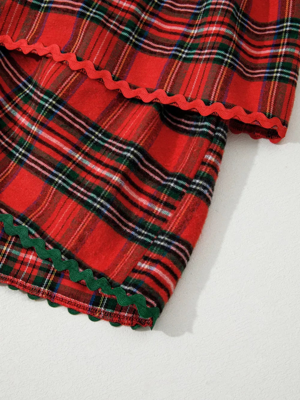 Plaid Print Ricrac Tiered Bubble Sleeve Mini Dress – Trendy, Flattering, and Stylish for Casual and Special Occasions